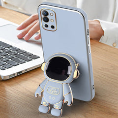 OnePlus 8T Luxurious Astronaut Bracket Case