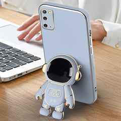 Galaxy S20 Luxurious Astronaut Bracket Case