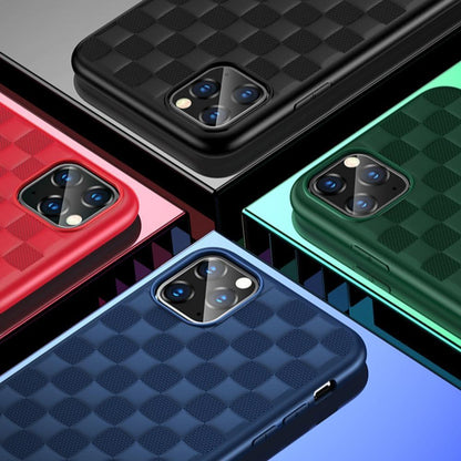 MK ® iPhone 11 Series Henks Upscale Check Design Case